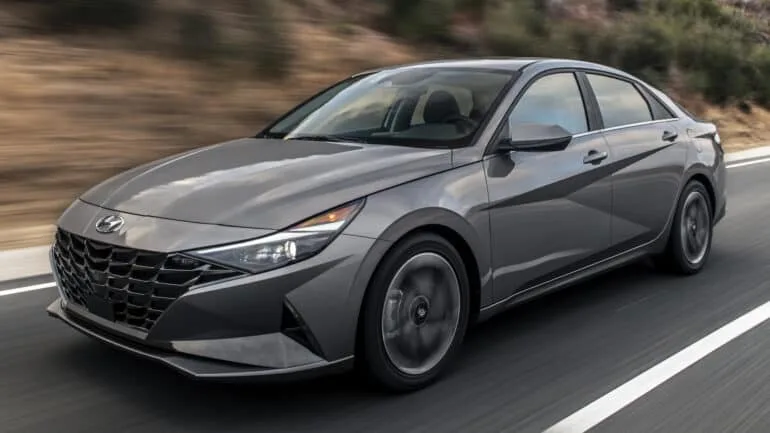 Hyundai Elantra 2021